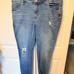 Classic Blue Distressed Women Jeans